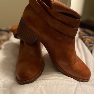 Ugg leather ankle boots